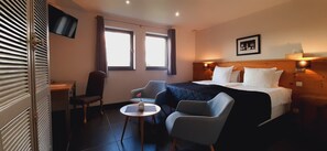 Chambre Supérieure Double ou avec lits jumeaux, 1 très grand lit, non-fumeur, vue vallée