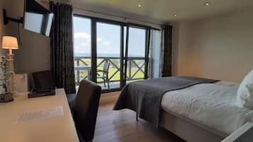 Panoramic Suite, Valley View