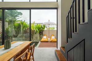 Luxury Villa, Pool View | In-room dining - Villa Gaudi Dua by DVH Luxe Retreats 2BR (Canggu)