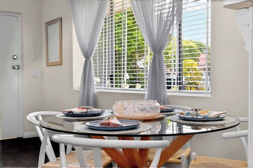 Jetty Rd Jewel, Top Location, Wi-Fi, Parking, Chic