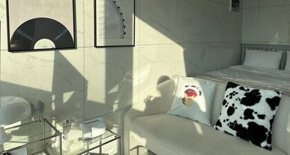 Cozy 1-bedroom building in soothing Busan with AC comfort
