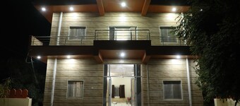 Eagle Farm Stay Pushkar