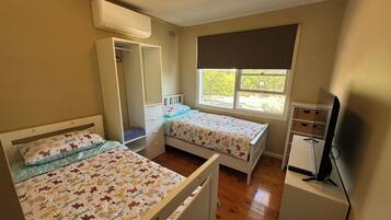 3 bedrooms