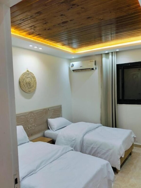 Triple Room, Balcony, City View