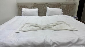 Single Room, Balcony, City View - Rafif Pyramid View (Giza)