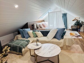 2 chambres, fer et planche à repasser, Wi-Fi gratuit, draps fournis