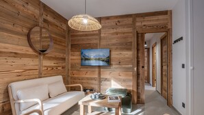 Living area - Morzine: Apt 6 pers, 41m², center, slopeside access (Morzine)