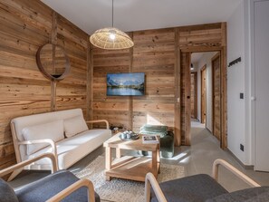 TV - Morzine: Apt 6 pers, 41m², center, slopeside access (Morzine)
