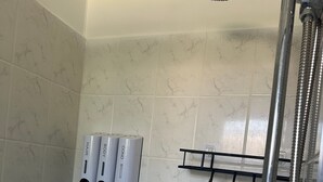 Apartment, 1 Bedroom | Bathroom - Private Oasis in the Heart of Garran (Canberra)