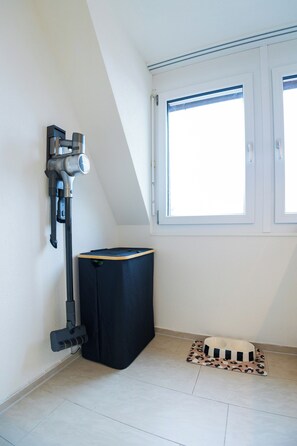 Interior - Duplex Apartment - Lake Constance - Self Check-in - Parking - 4-Keys Apartments (Rorschach)