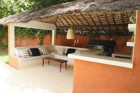 Exterior. Villa SUNUGAL