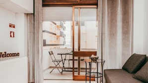Apartment | Living room - Lisbon Gem, Walk to Chiado (Silves)