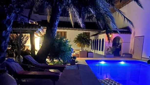 Pool - Beautiful Spanish Villa with Private Pool in Historic Xàtiva (Xàtiva)