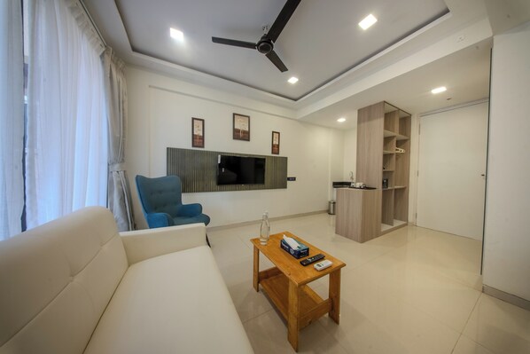 Suite - La Bela Casa Suites Candolim (Candolim)