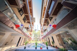 Front of property - La Bela Casa Suites Candolim (Candolim)