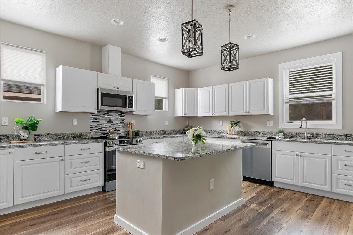 Microondas, horno, parrilla de estufa y lavavajillas 