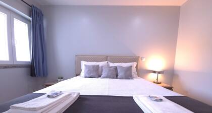 Sesimbra Flat With Sea Terrace