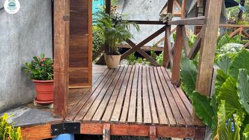 Cabin, Balcony, Garden View | Terrace/patio