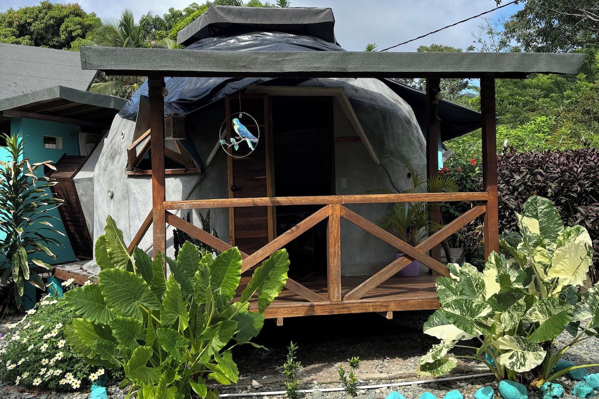 Ferienhütte, Balkon, Gartenblick | Terrasse/Patio