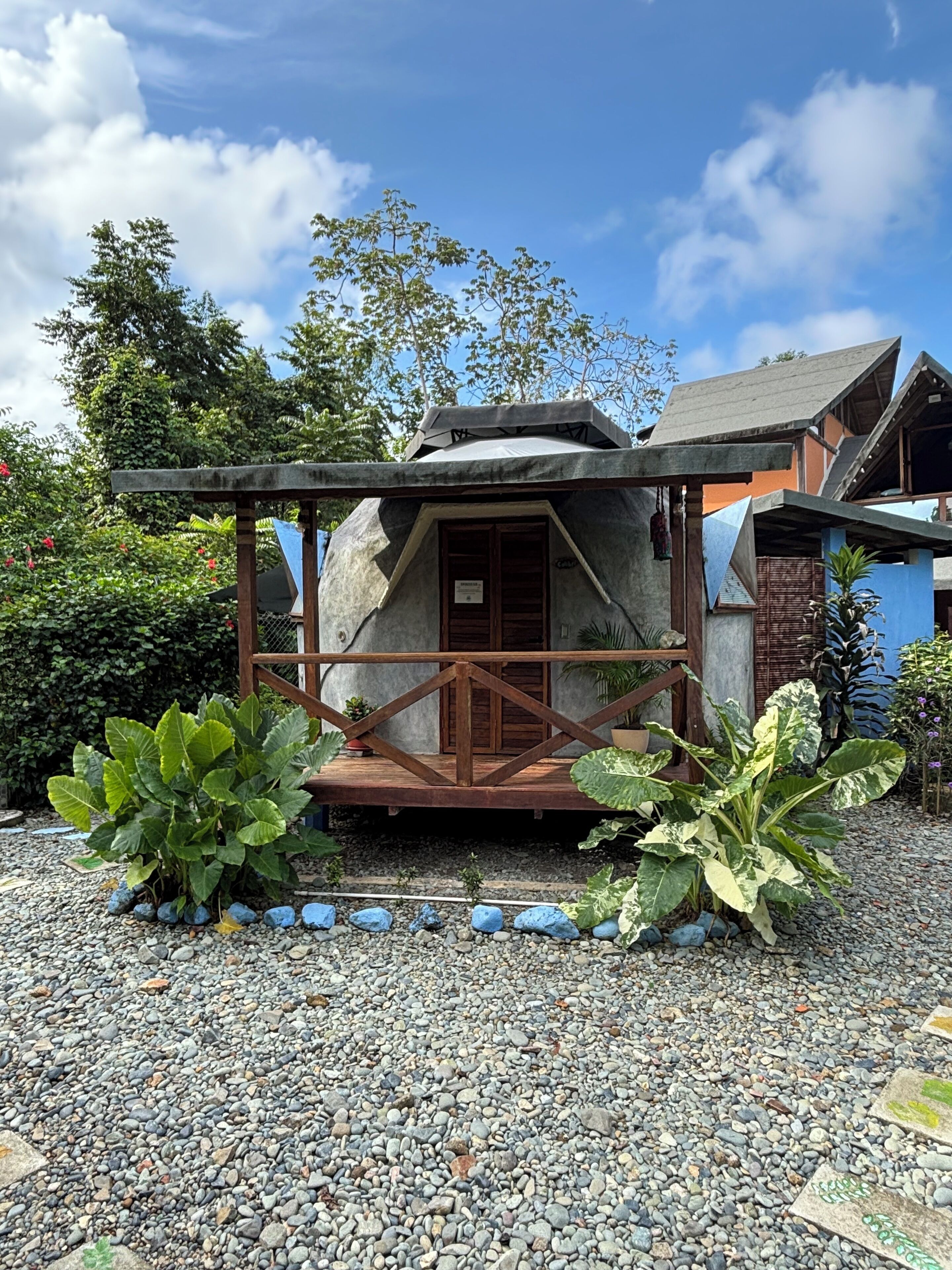 Ferienhütte, Balkon, Gartenblick | Terrasse/Patio