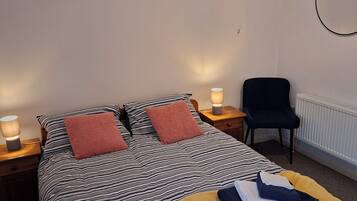 1 bedroom, iron/ironing board, free WiFi, bed sheets