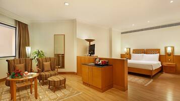 Chambre Double Classique, vue jardin | Bureau, espace de travail pour ordinateur portable, Wi-Fi gratuit