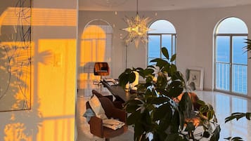 Villa | 4 Schlafzimmer, Internetzugang