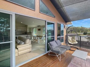 Căn hộ | Ban công