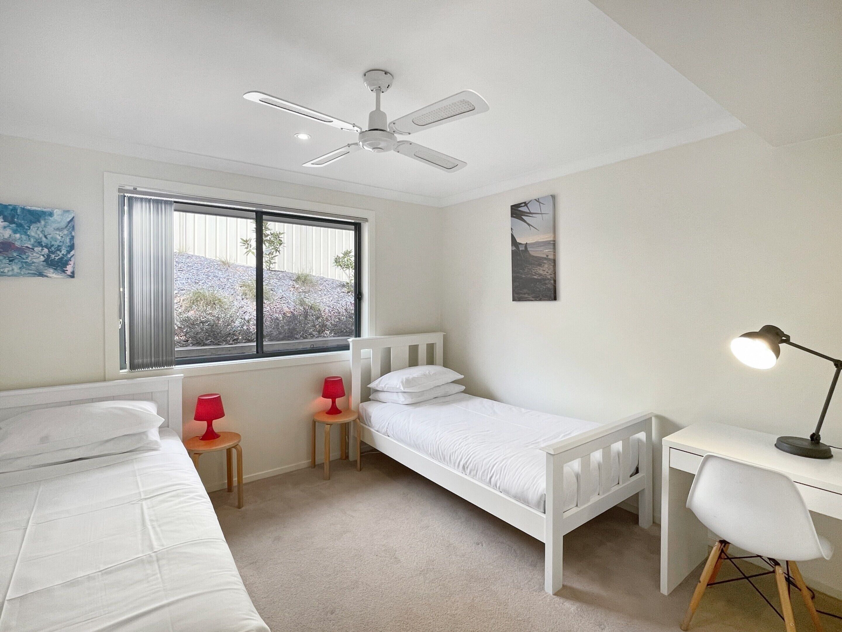 Apartment | 3 bedrooms, laptop workspace, bed sheets