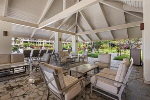 Terrace/patio - Kaanapali Alii 465 - Luxurious Renovated Retreat (Lahaina)