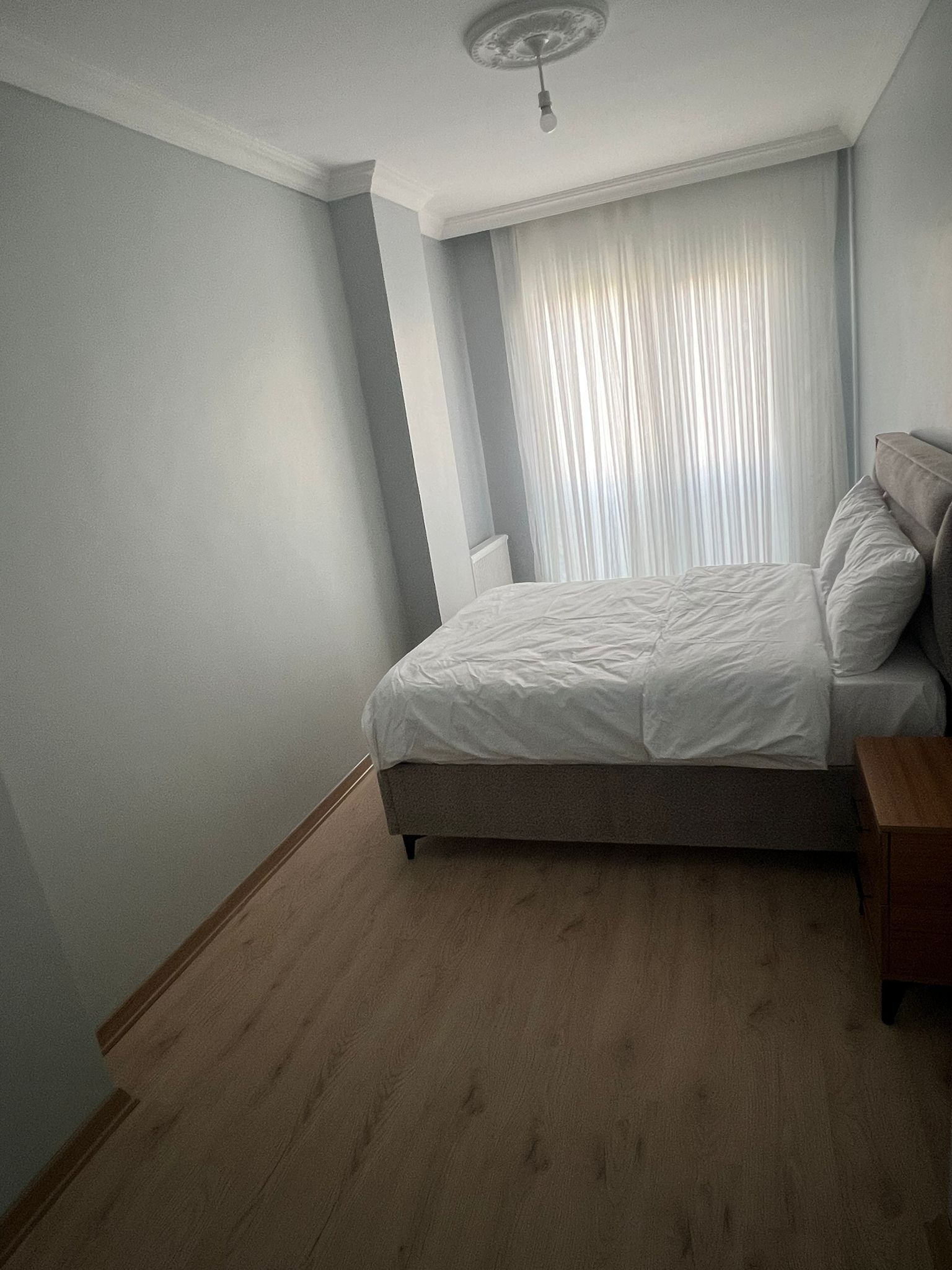 Laptopgeeigneter Arbeitsplatz, Bügeleisen/Bügelbrett