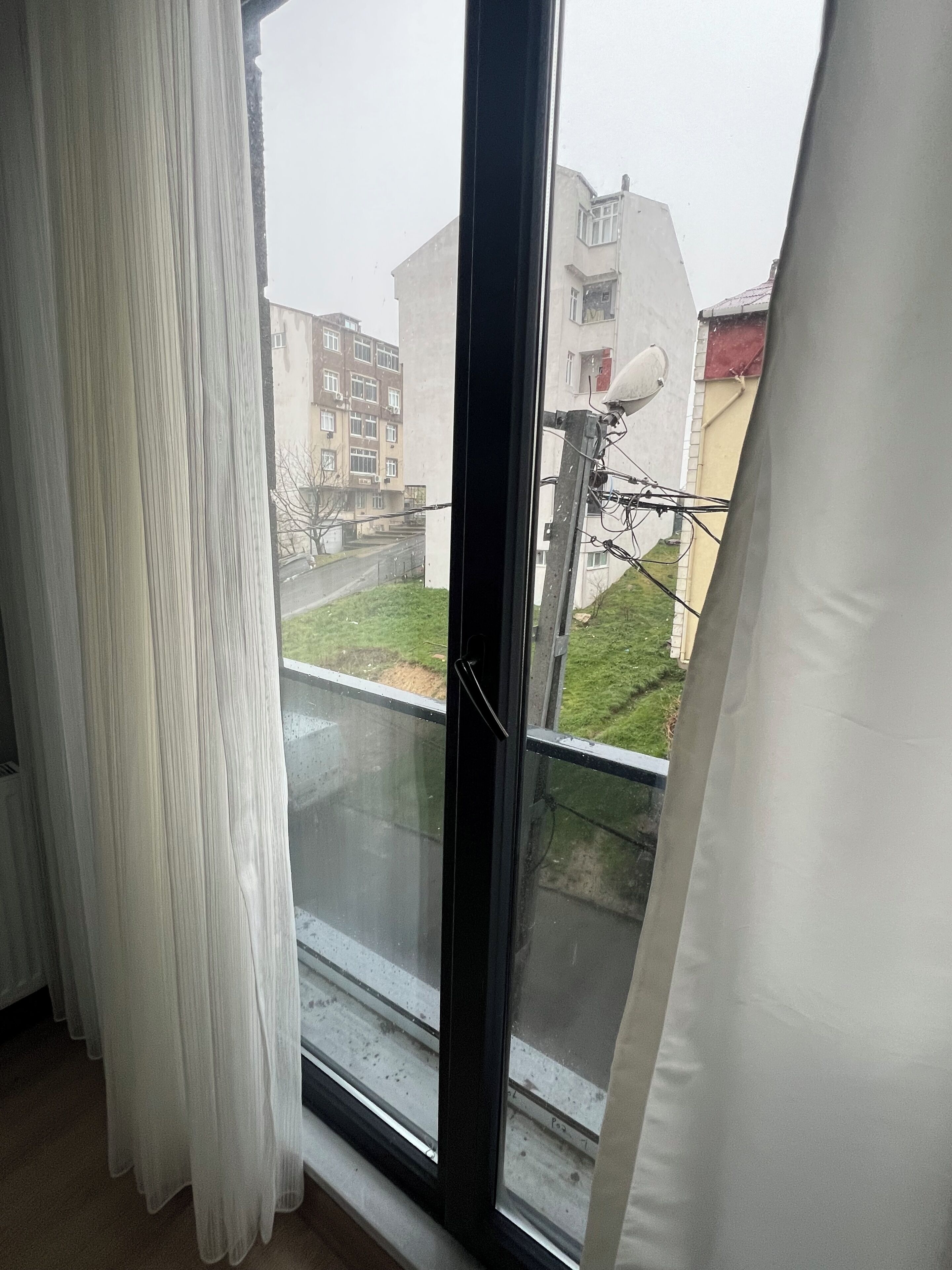 Classic Apartment, 1 Double Bed, Non Smoking, City View | Laptop workspace, iron/ironing board, bed sheets