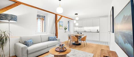 Smart-TV, bøker og filmbibliotek