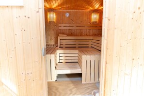 Sauna - Vacation apartment 02 - Ukena (Norden)