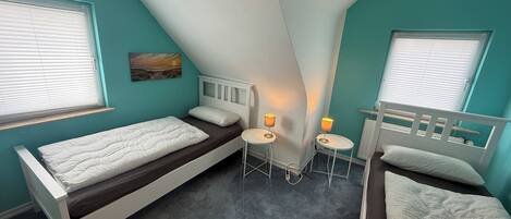 Bügeleisen/Bügelbrett, WLAN, Bettwäsche