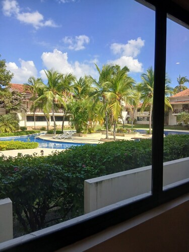 Celestial Luxury Suite in Coronado Golf & Country Club