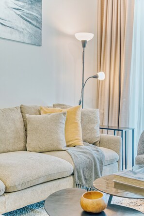 อพาร์ทเมนท์, 2 ห้องนอน, วิวเมือง | ห้องนั่งเล่น