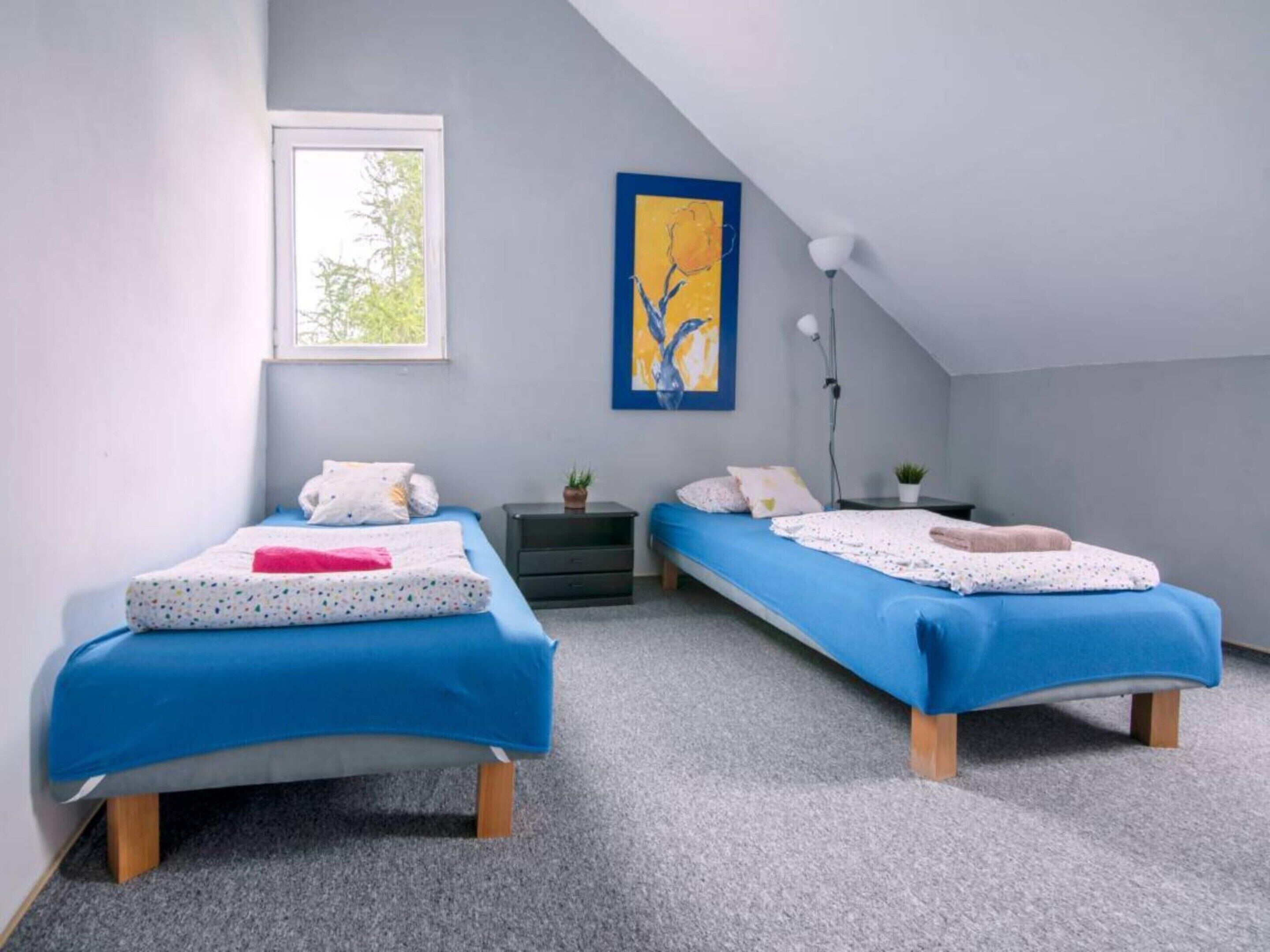 4 bedrooms, individually furnished