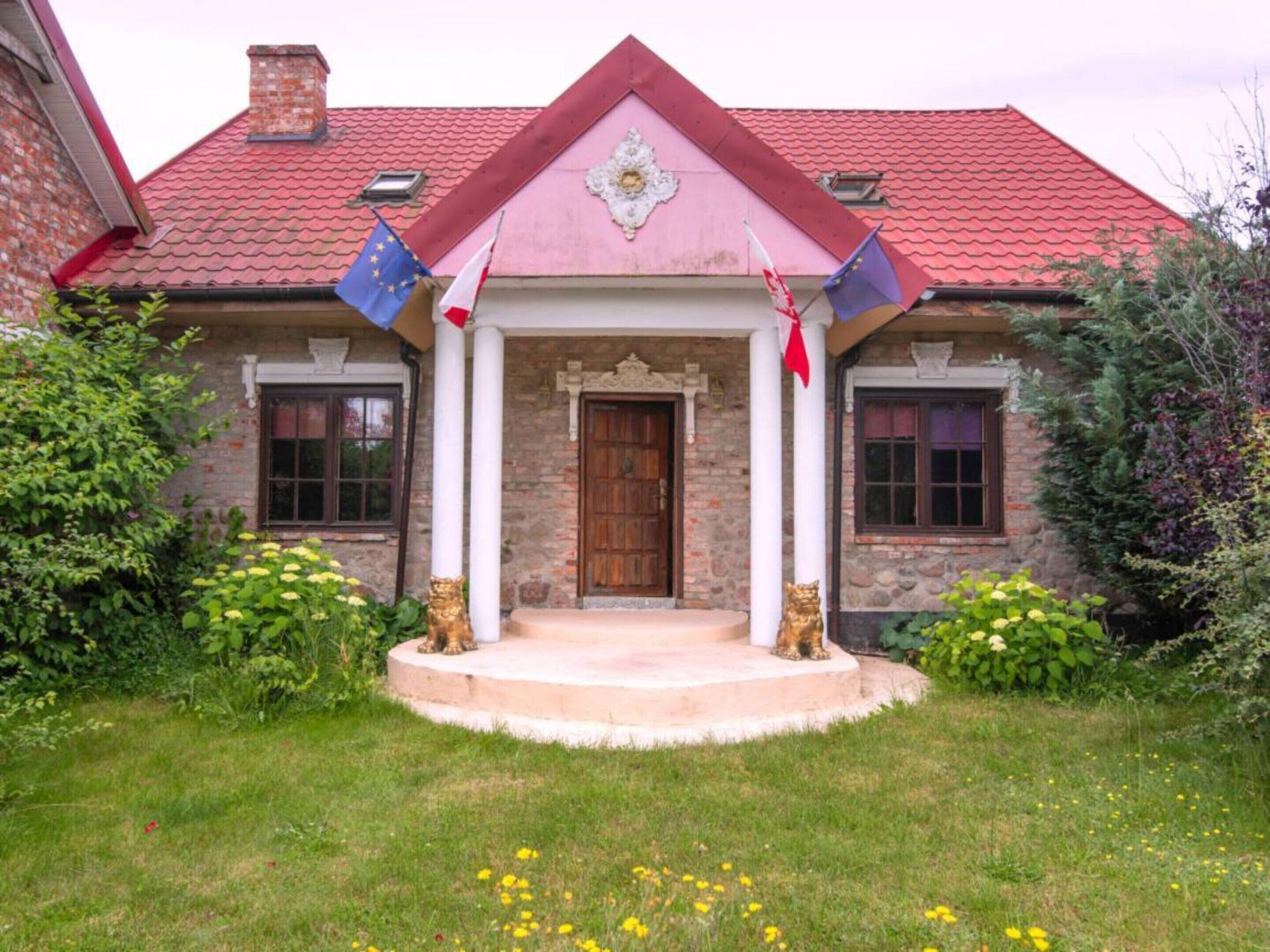 House | Exterior