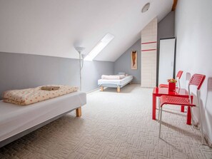 Casa | 4 dormitorios y mobiliario individual