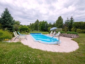 Pool - Atmospheric Holiday Home With a Swimming Pool (gmina Dobra)