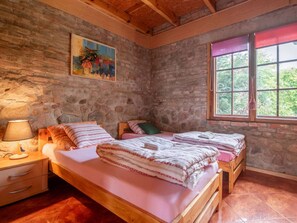 4 bedrooms, individually furnished - Atmospheric Holiday Home With a Swimming Pool (gmina Dobra)