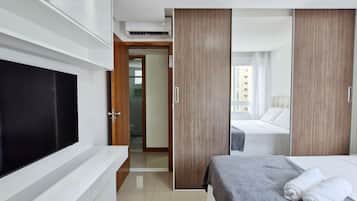 Apartamento básico | Wi-Fi de cortesia, roupa de cama