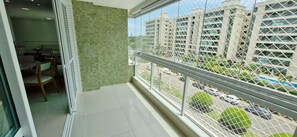 Basic-Apartment | Lanai (Veranda)
