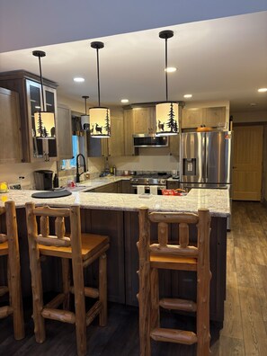 Private kitchen - Adorable New 2-bedroom lake house in West Newfields, with Lake access. (West Newfields)