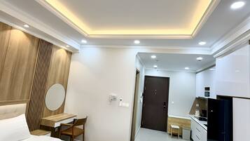 Deluxe Apartment, City View | Blackout drapes, free WiFi