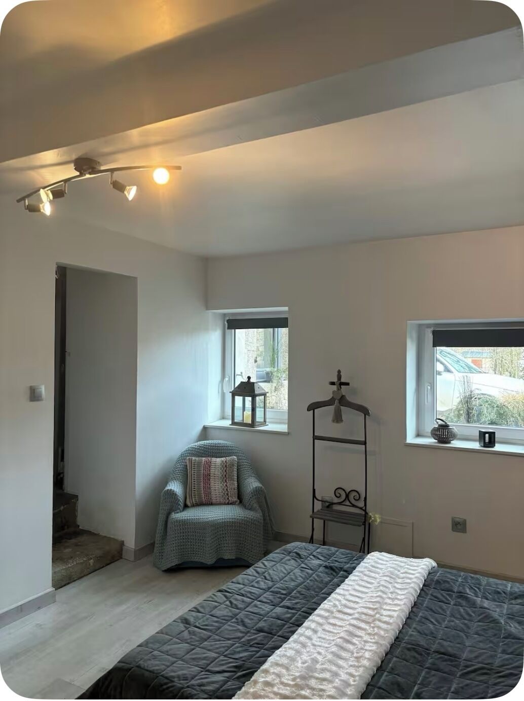 Fer et planche à repasser, Wi-Fi, draps fournis