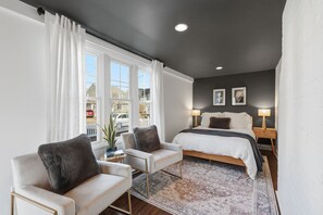 4 Schlafzimmer, Bügeleisen/Bügelbrett, WLAN, Bettwäsche