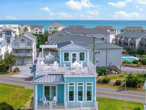 Exterior - Tide Chateau – Epic Sunsets + Golf Cart Access! (Surf City)