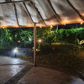 Exterior - Deluxe Indulgence Hotel and Suites  (Abuja)